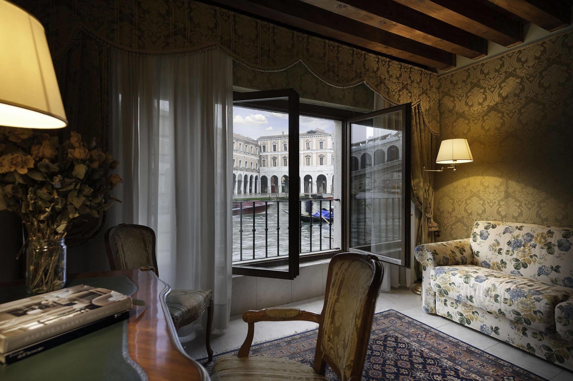 Al Ponte Antico Hotel