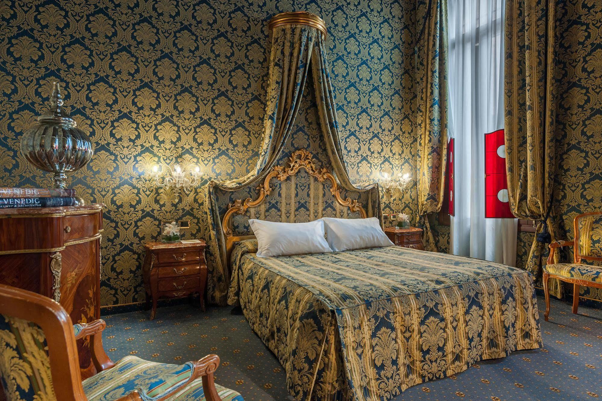 Al Ponte Antico Hotel 4*