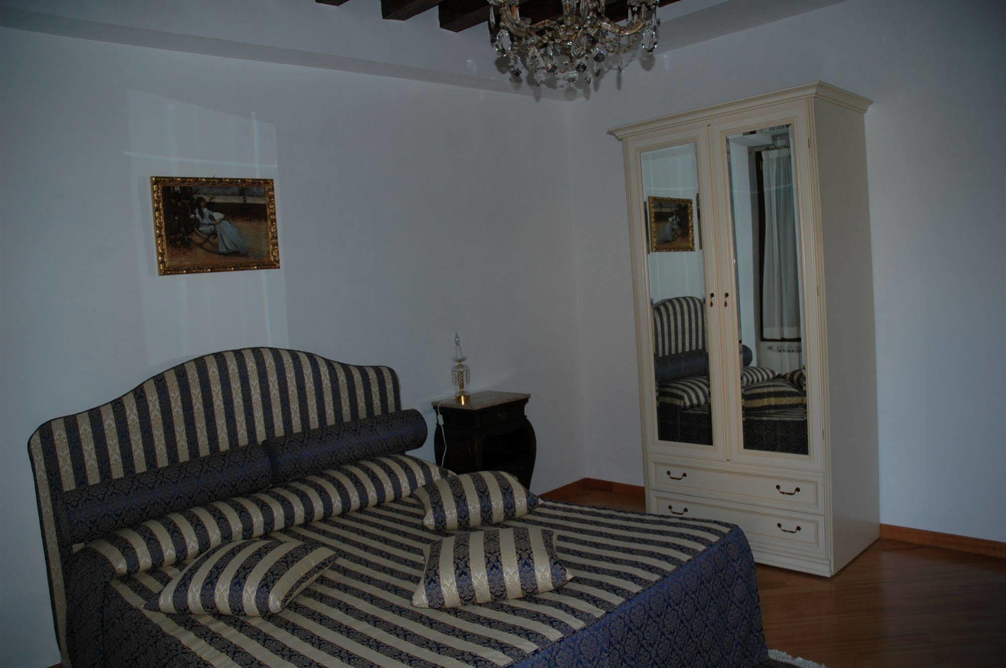 Ca Del Console Bed & Breakfast Venetië