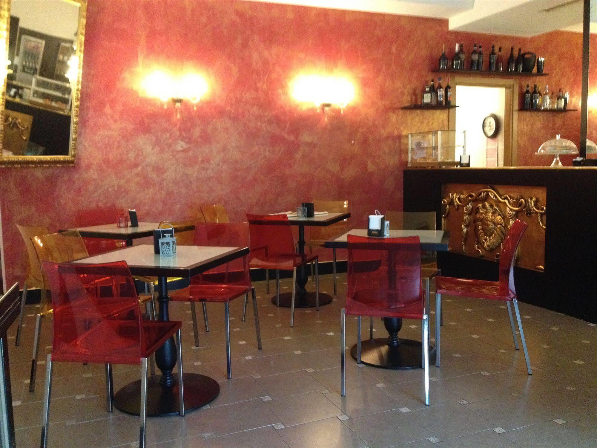 Feel Airport 3* Venice