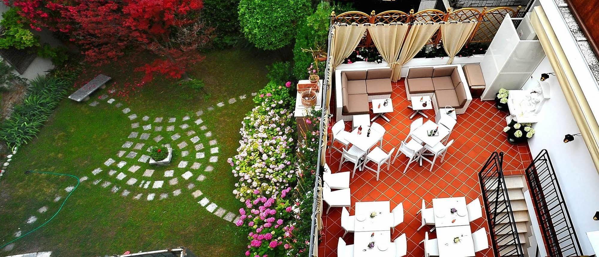 Fontana Hotel Venise
