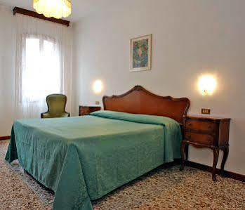 Fontana Hotel