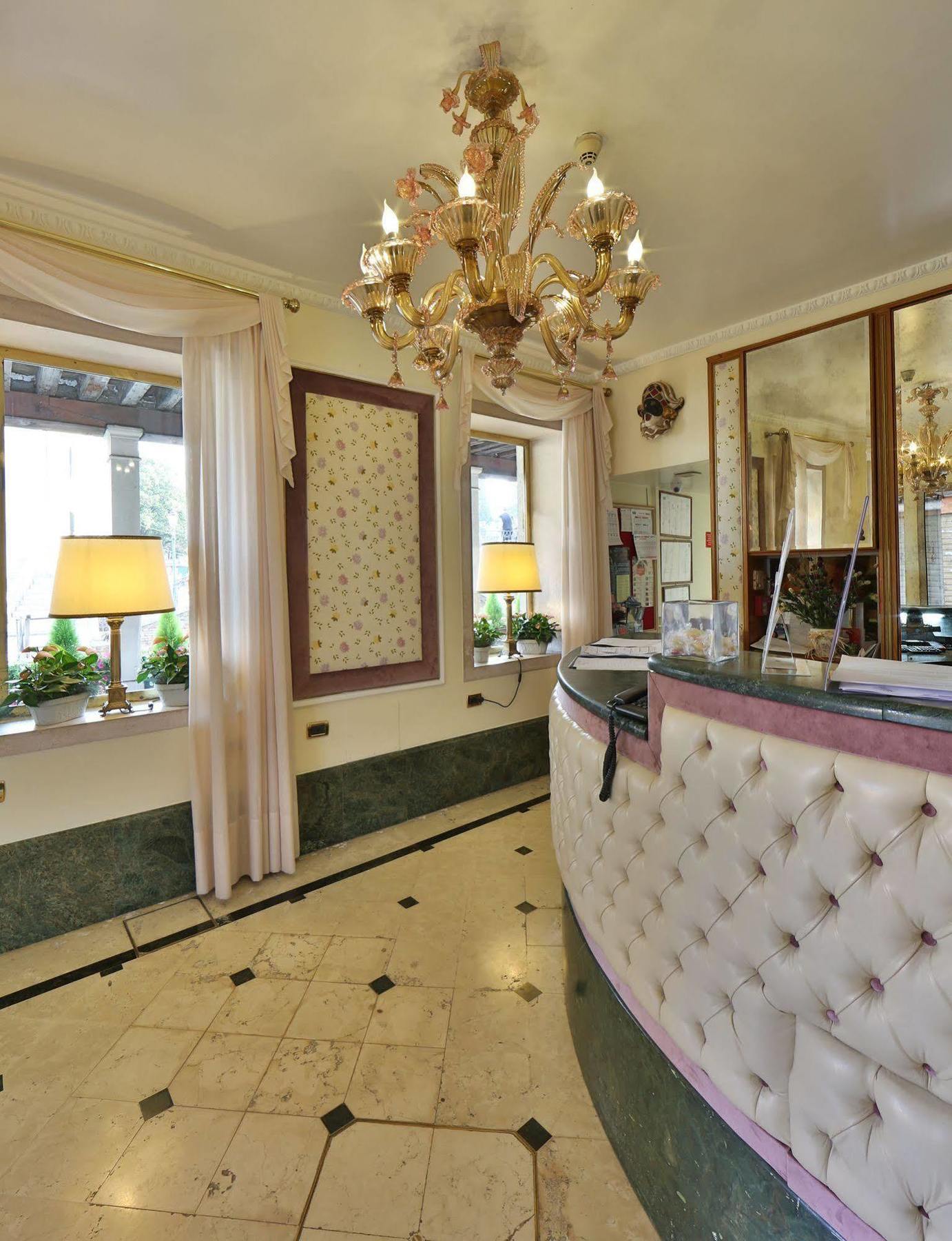 Hotel Arlecchino