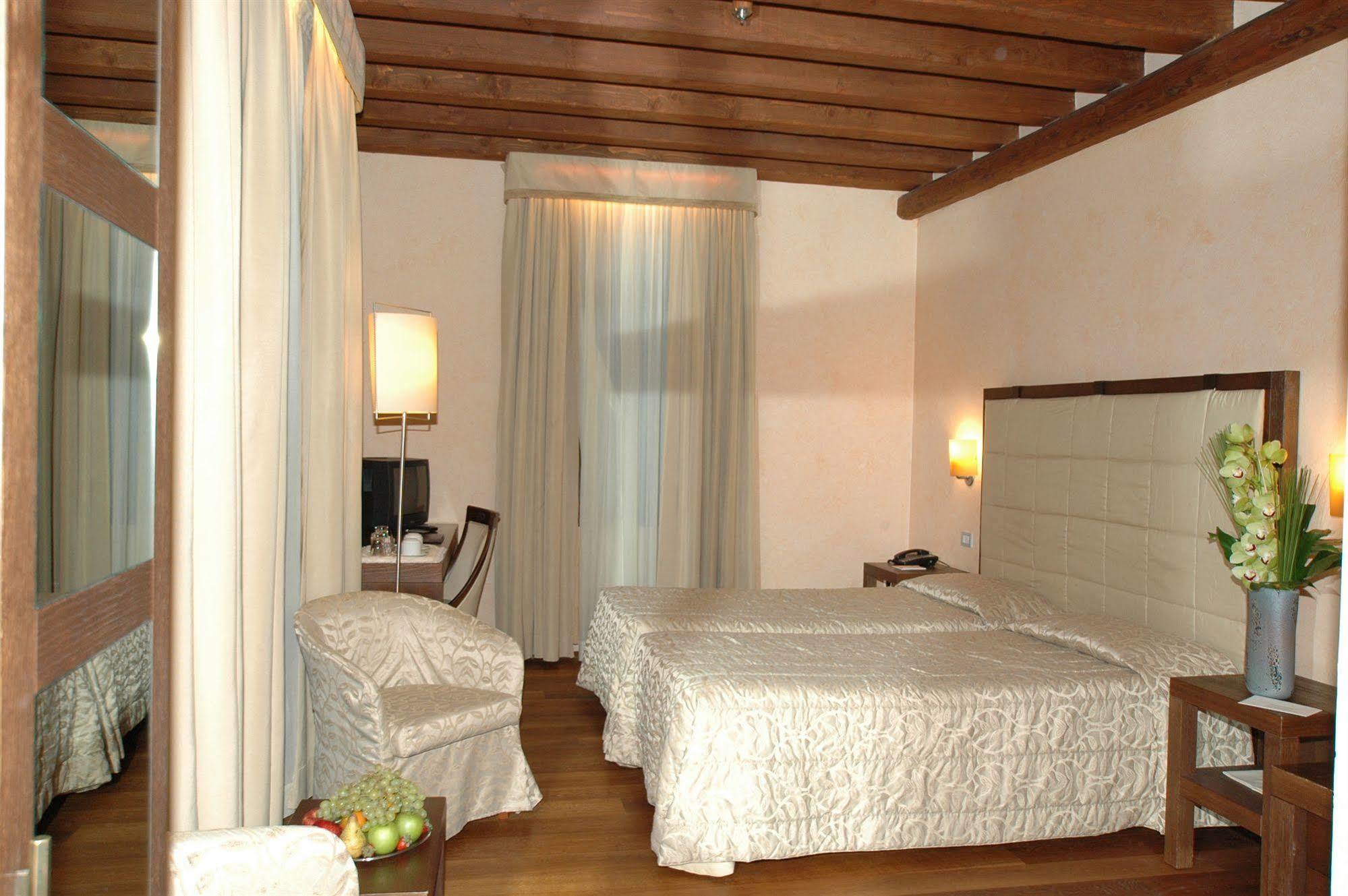 Hotel Palazzo Selvadego 4*