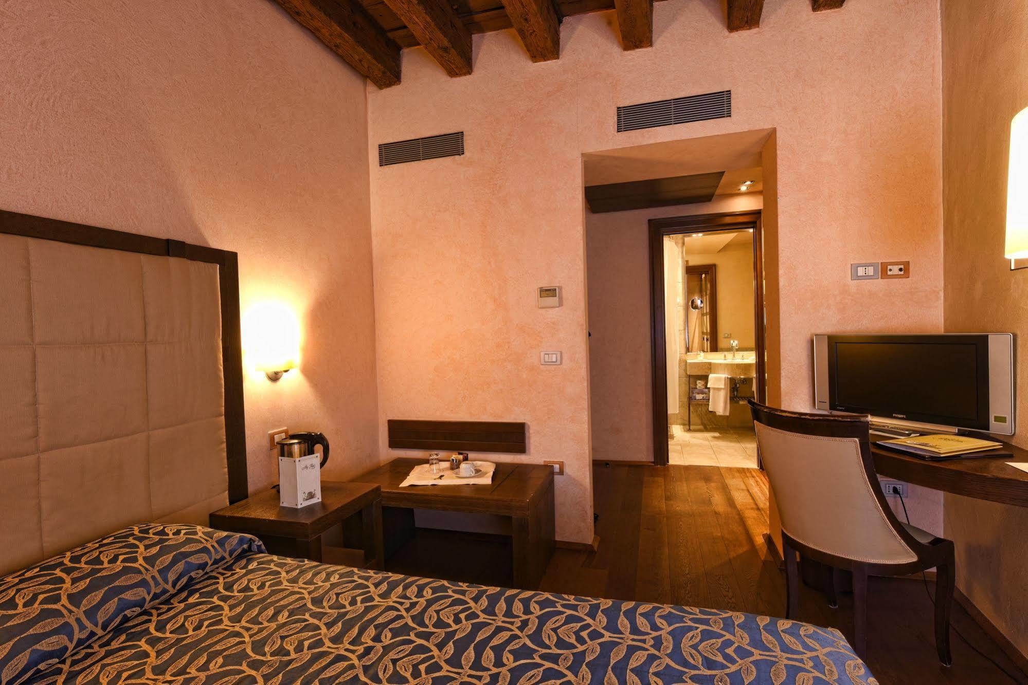 Palazzo Selvadego Hotel