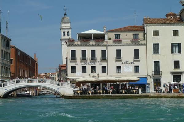 Vivaldi 4*