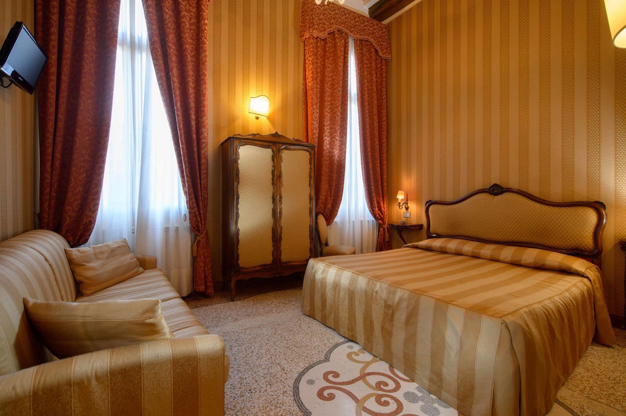 Hotel Centauro