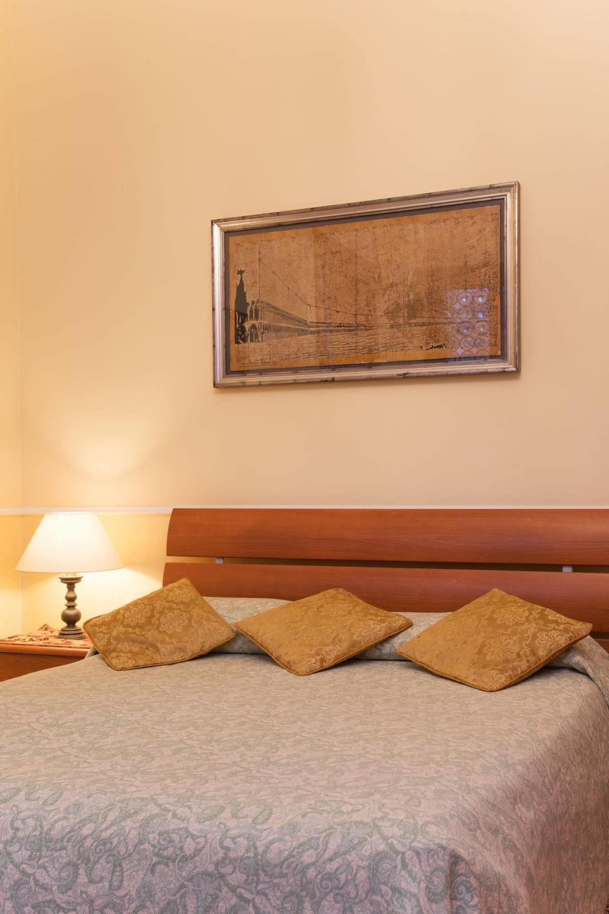 Fenice Venedig