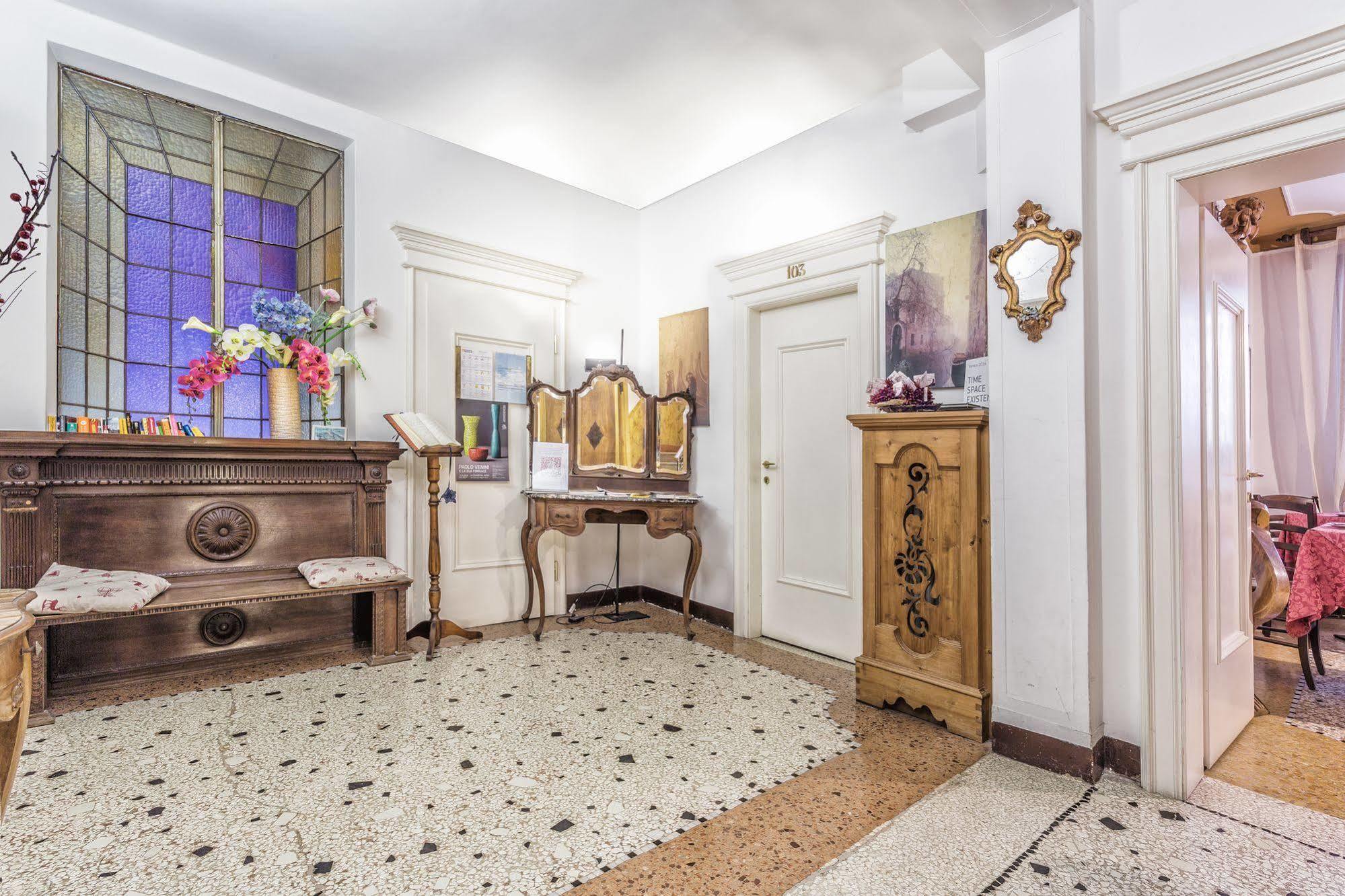 Hotel Bareteri Venise