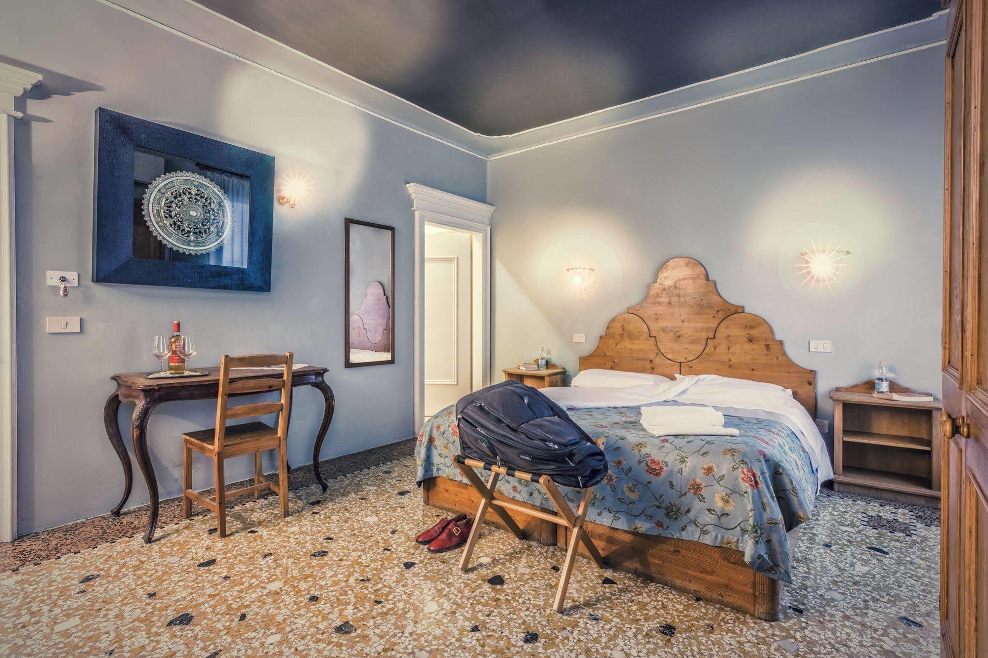 Hotel Bareteri Venise