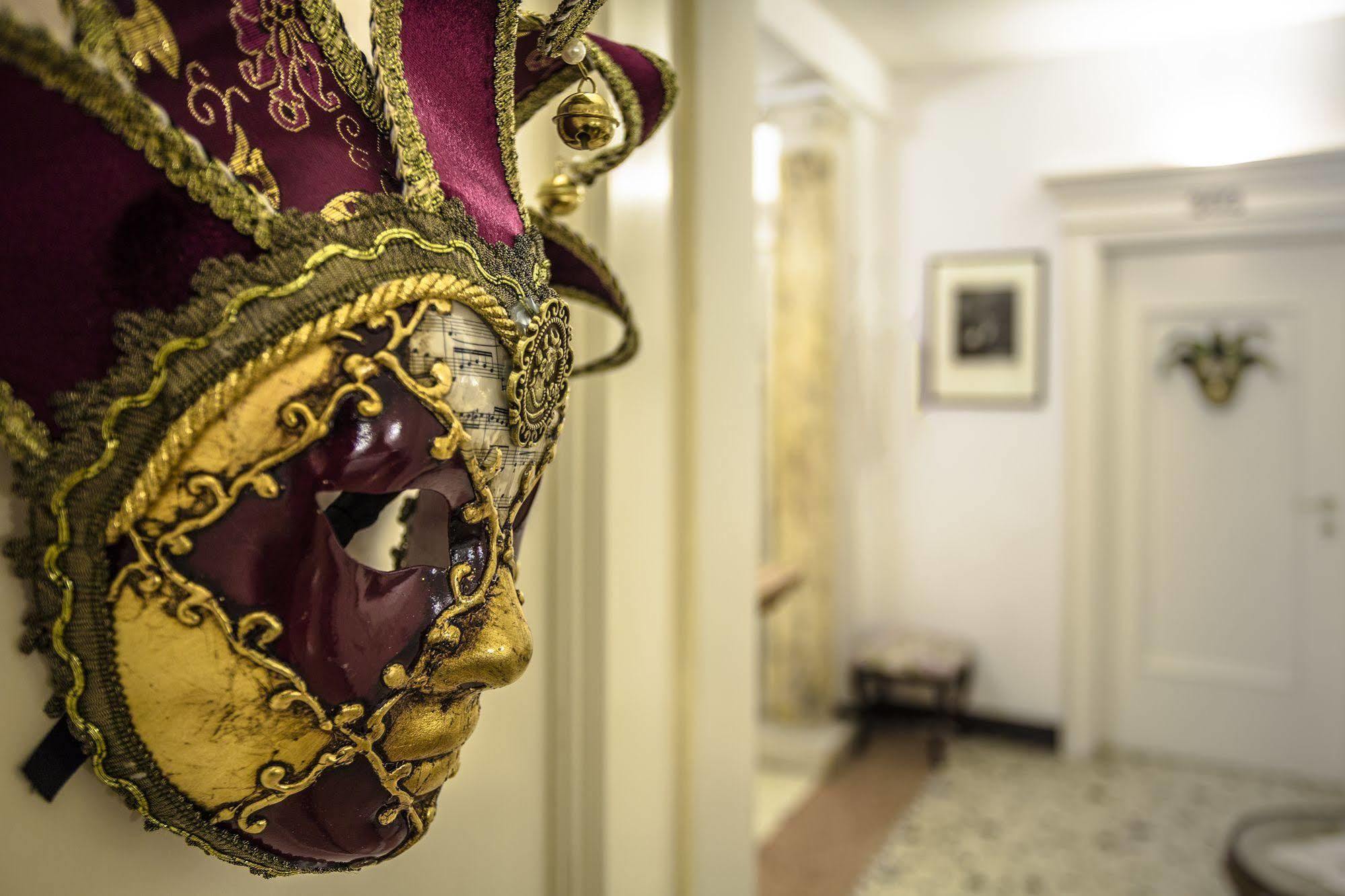 Bareteri Hotel