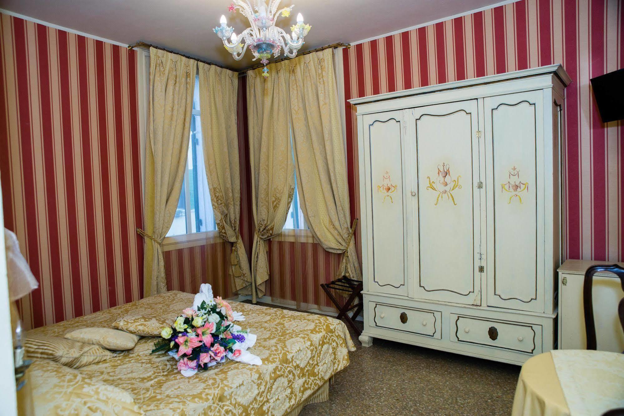 Acquavita Villa Venise