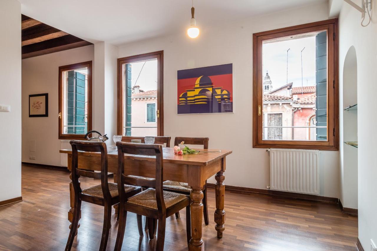 Appartamento Spirito Santo Canal View Venezia