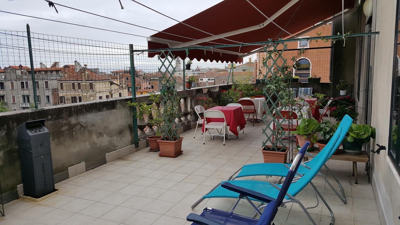 Domus Civica Hostel