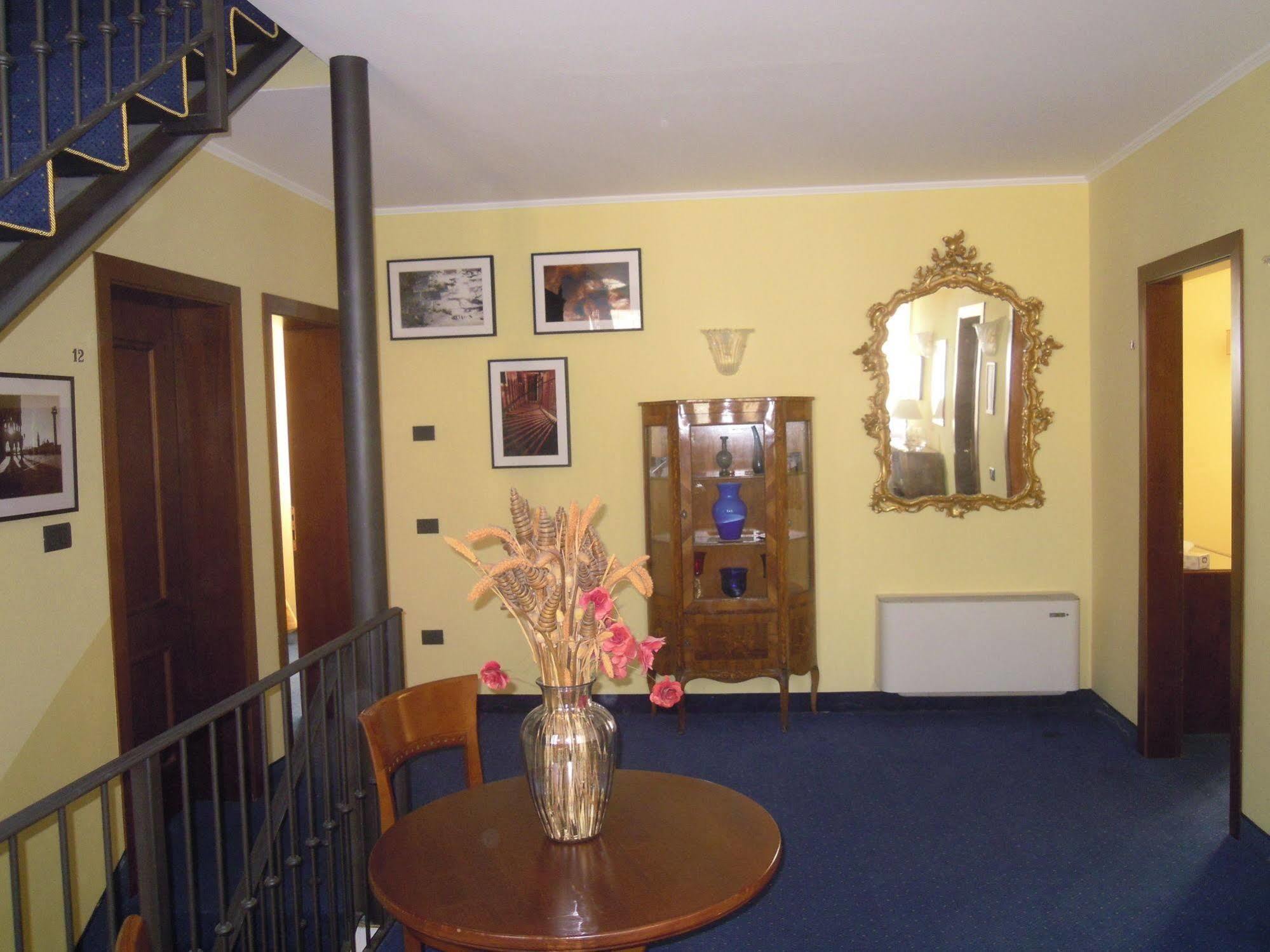 Alloggi Marinella Mini-hôtel 3*