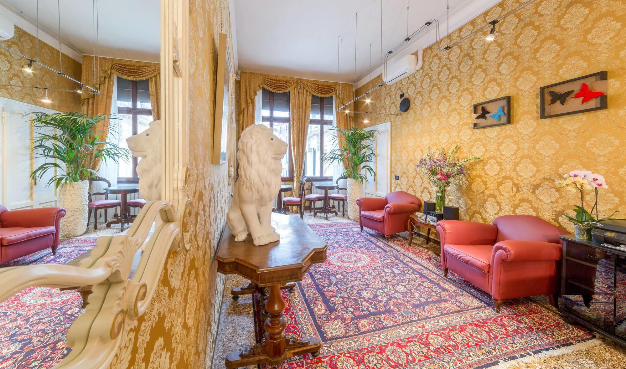 Luxury - Friendly 2* Venetië