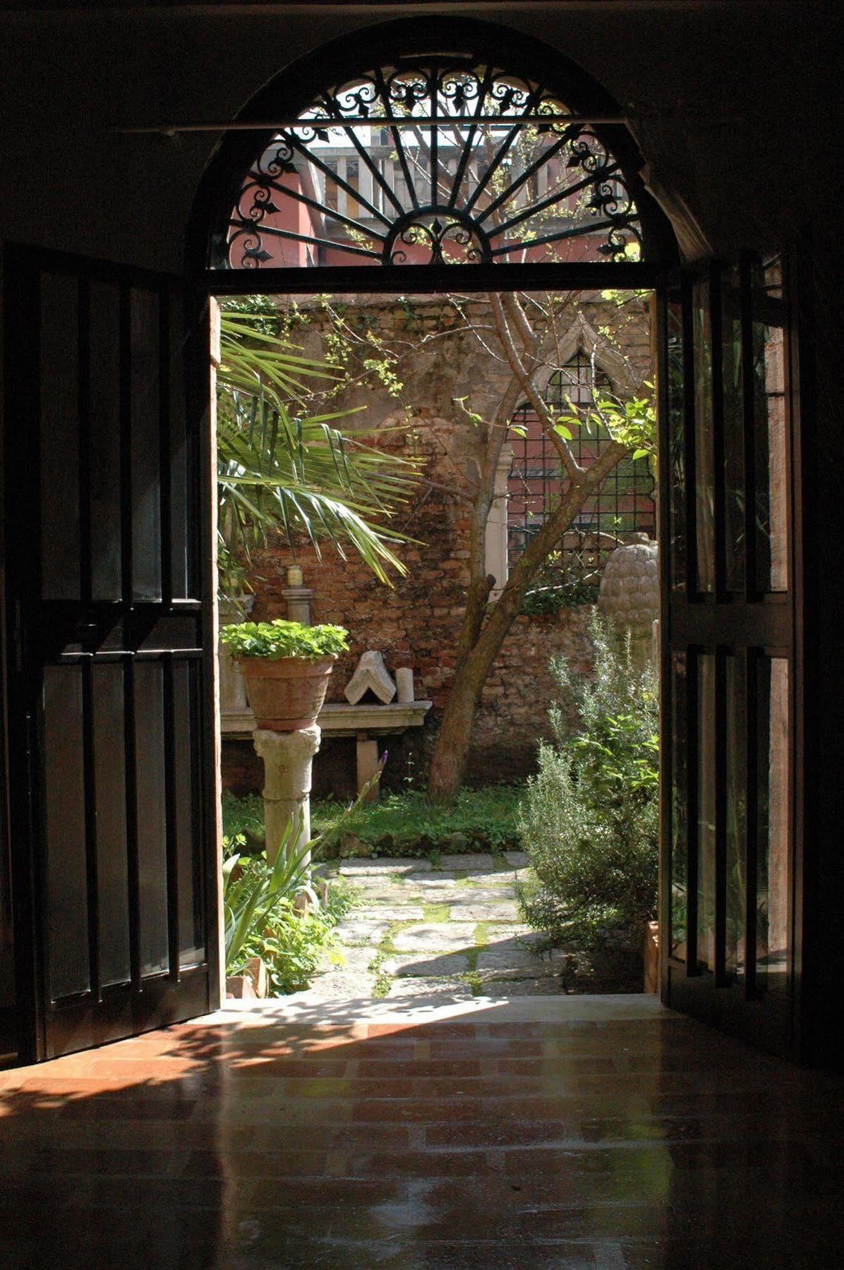 Appartement Garden Ca' Rezzonico *