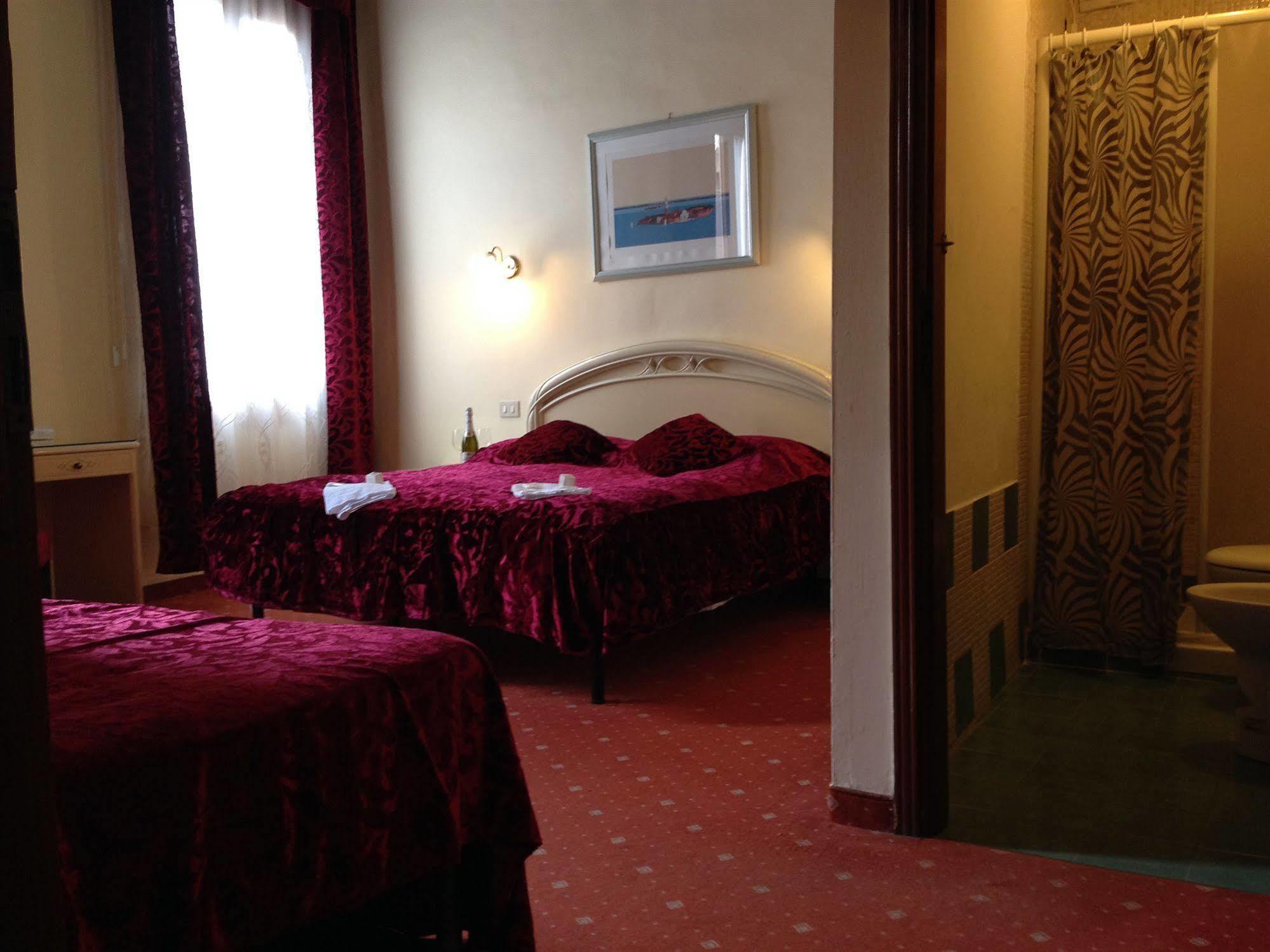 Hotel Casa Linger Venetië