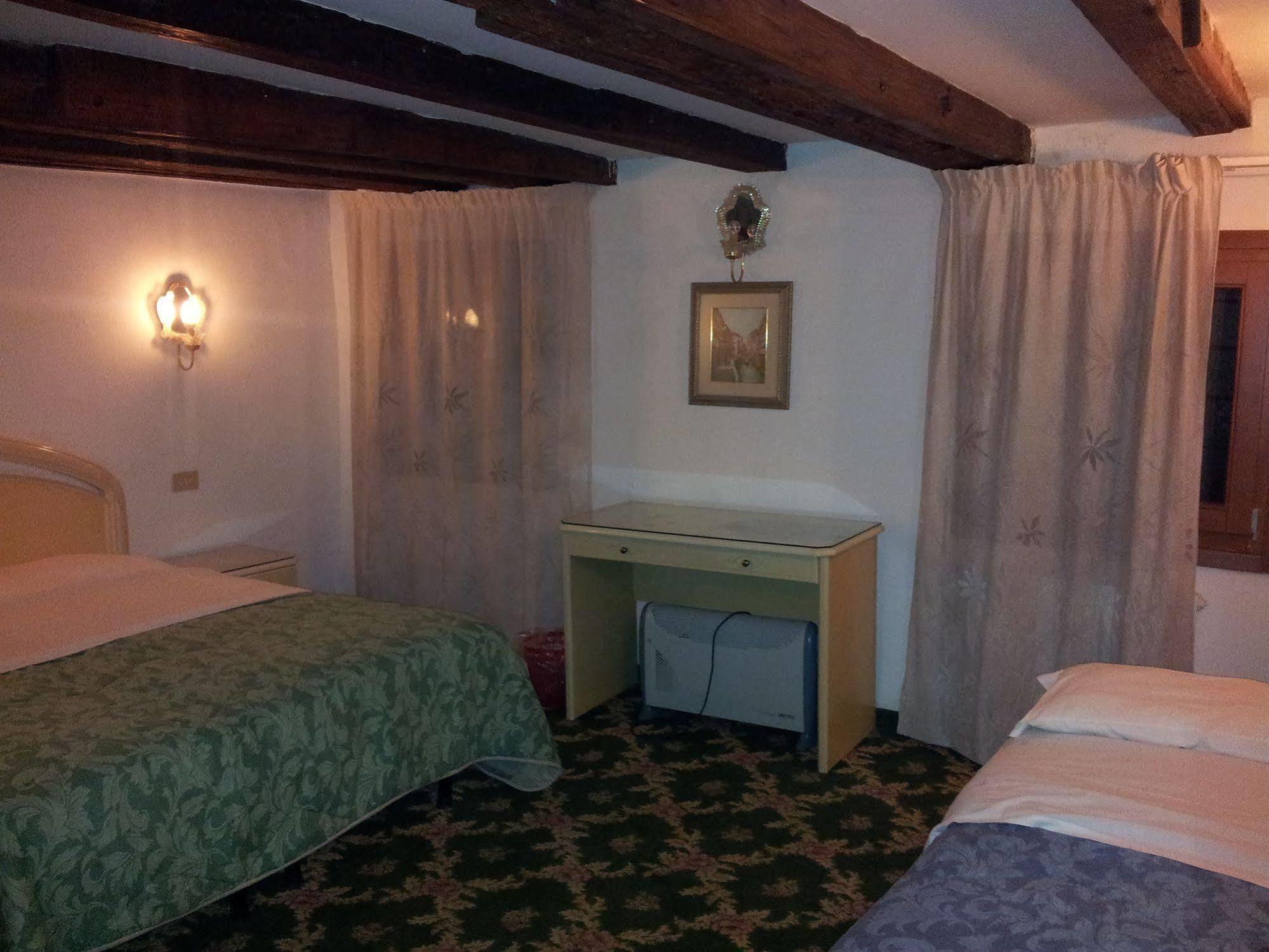 Hotel Casa Linger Venetië