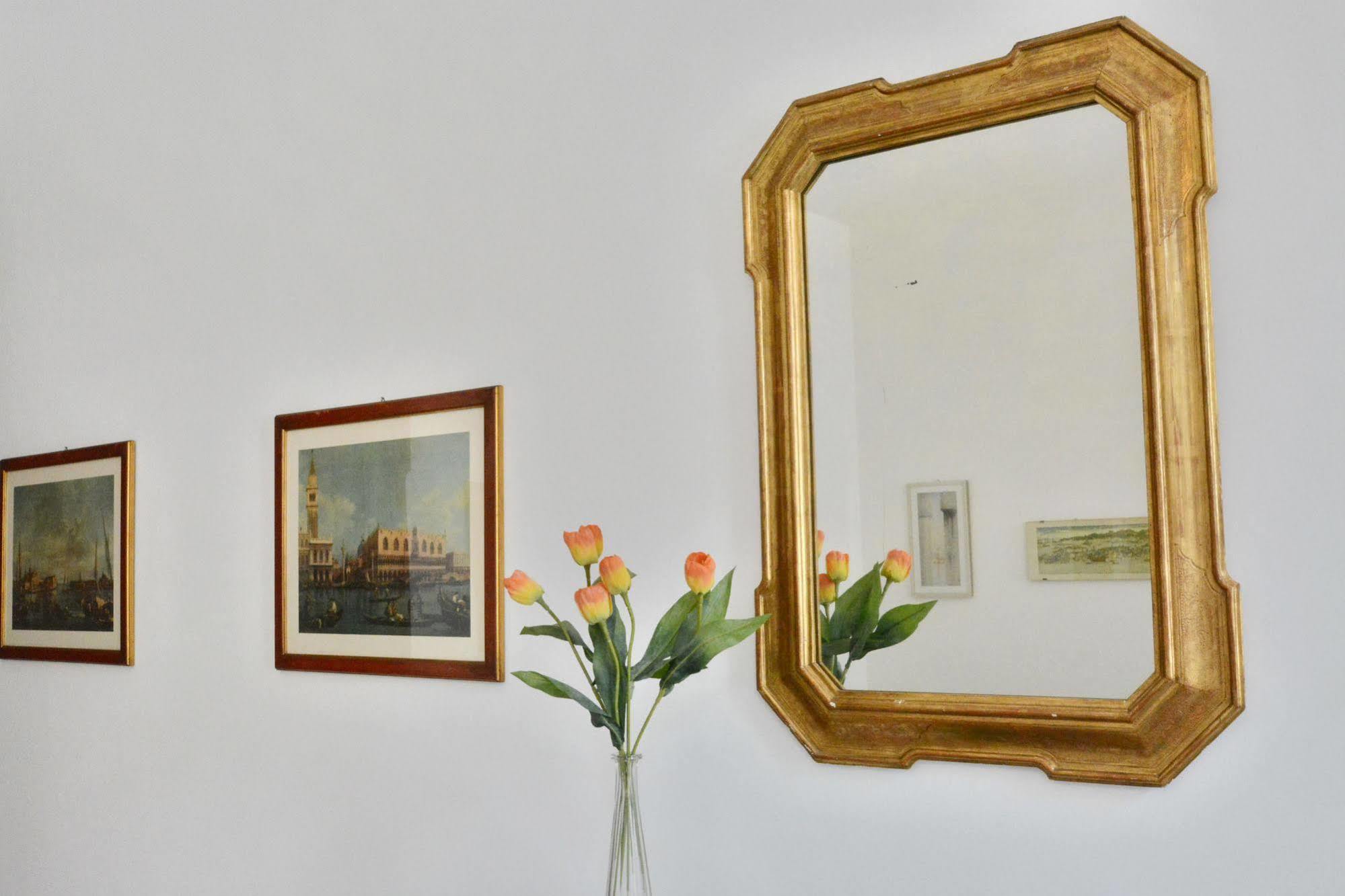 Ve.n.i.ce. Cera Palazzo Grimani Apartment *