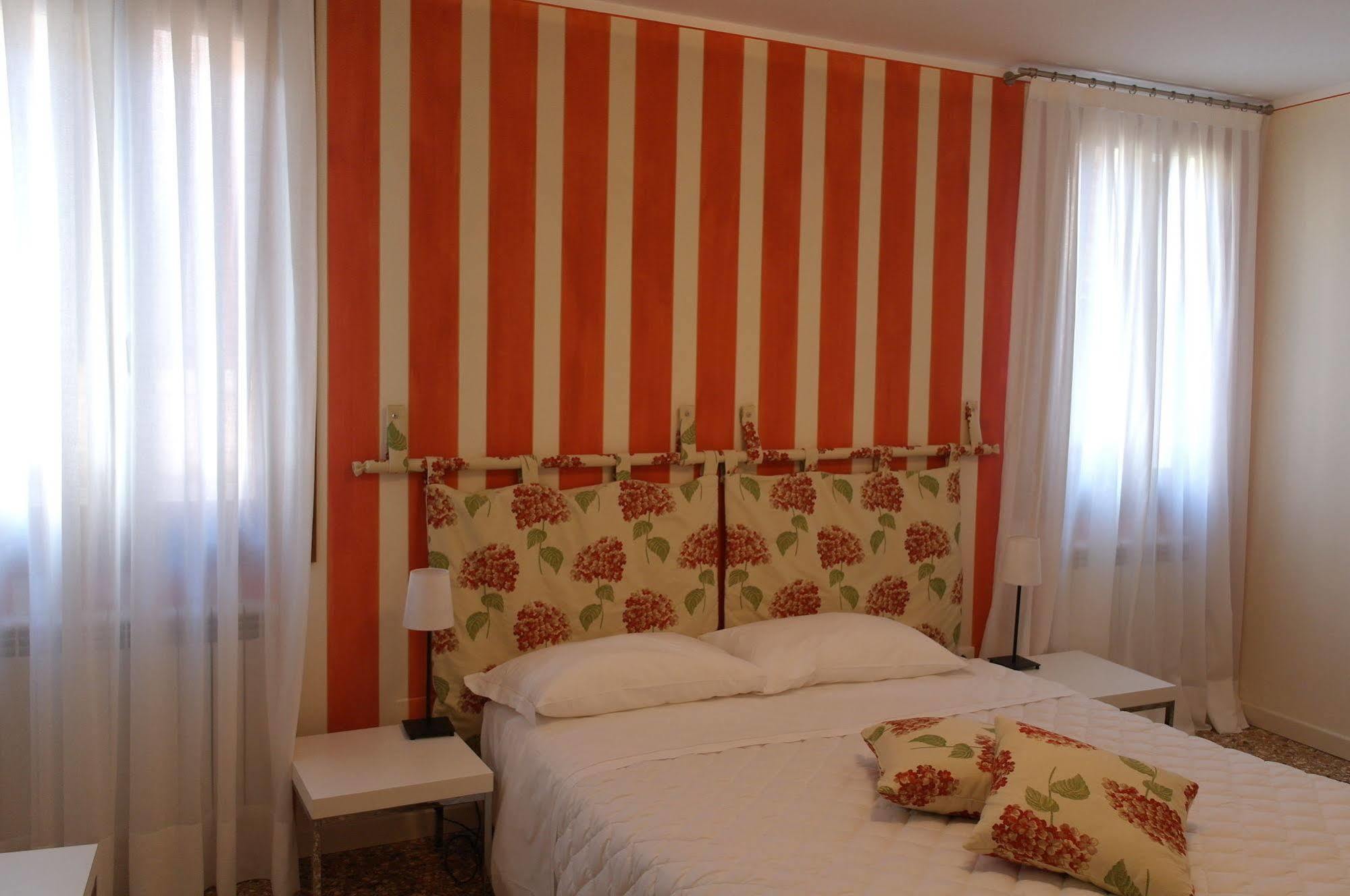 Casa Delle Ortensie Apartment *