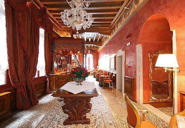 Al Ponte Antico Hotel 4*