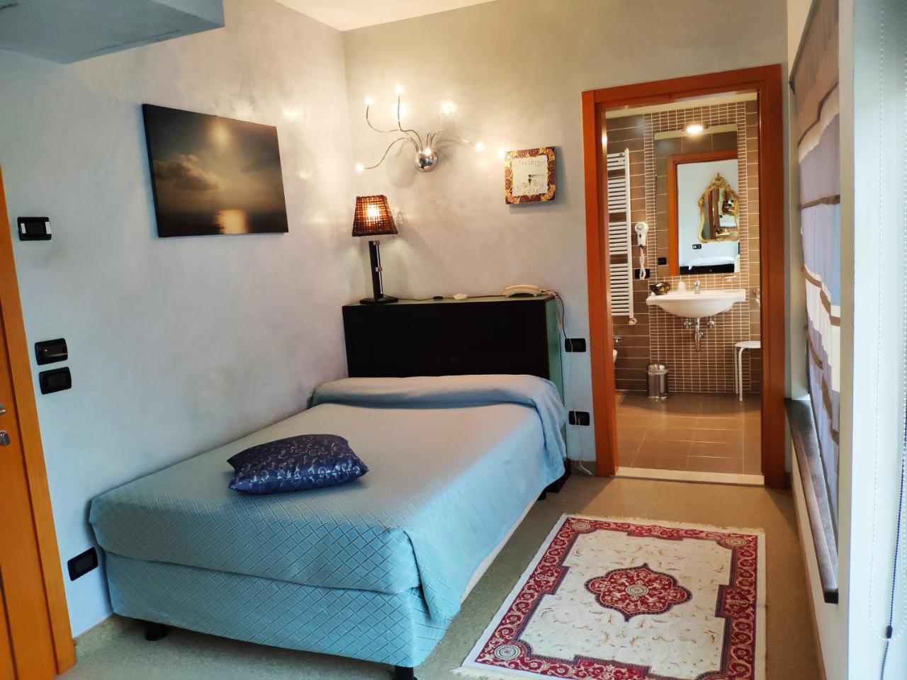 Feel Airport 3* Venise
