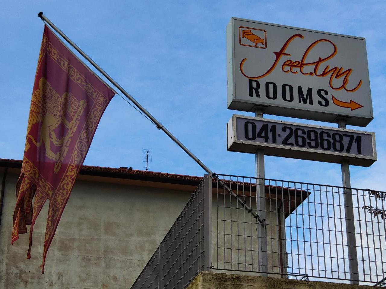 Feel Airport Guest house