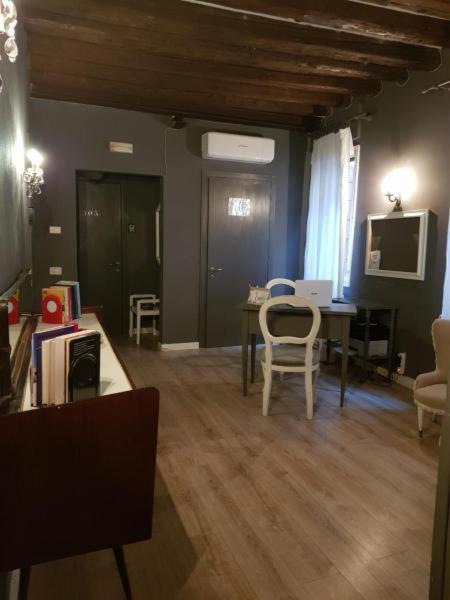 Casa Fornaretto 2* Venedig