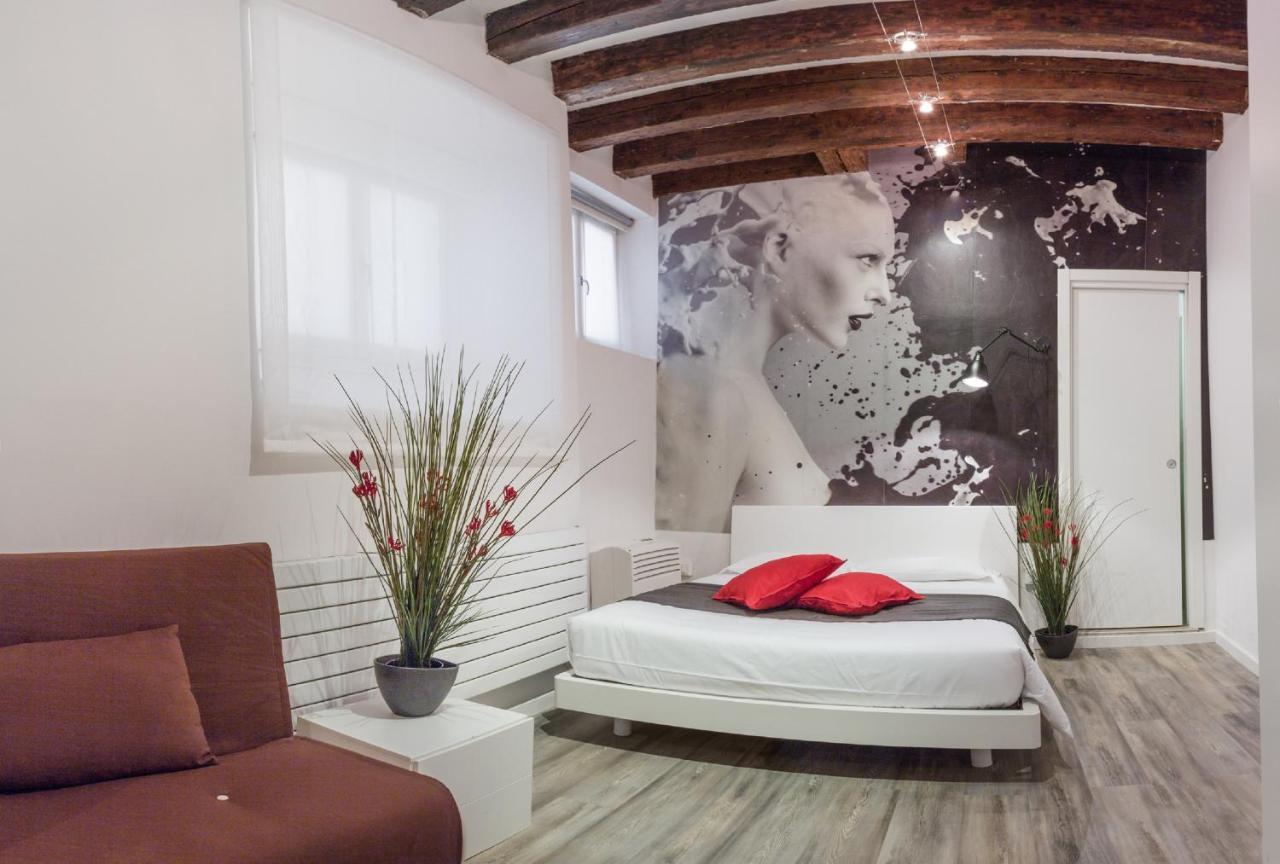 Rialto Whit Lift Appartement