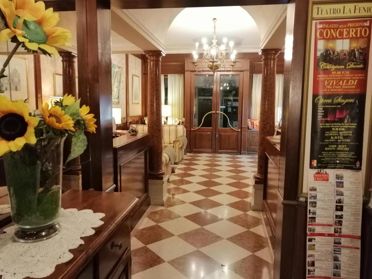 Falier Hotel 2*
