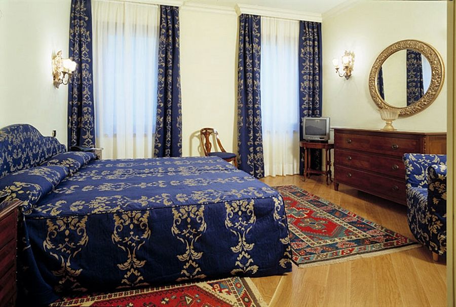 Bellevue Luxury - San Marco Luxury Frühstückspension 3*