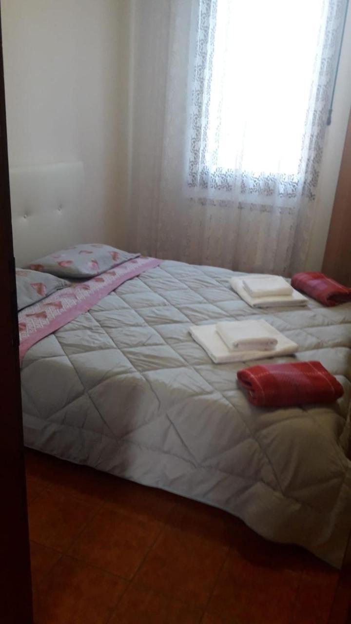 Appartement Near Station Santa Lucia Two Bedroom