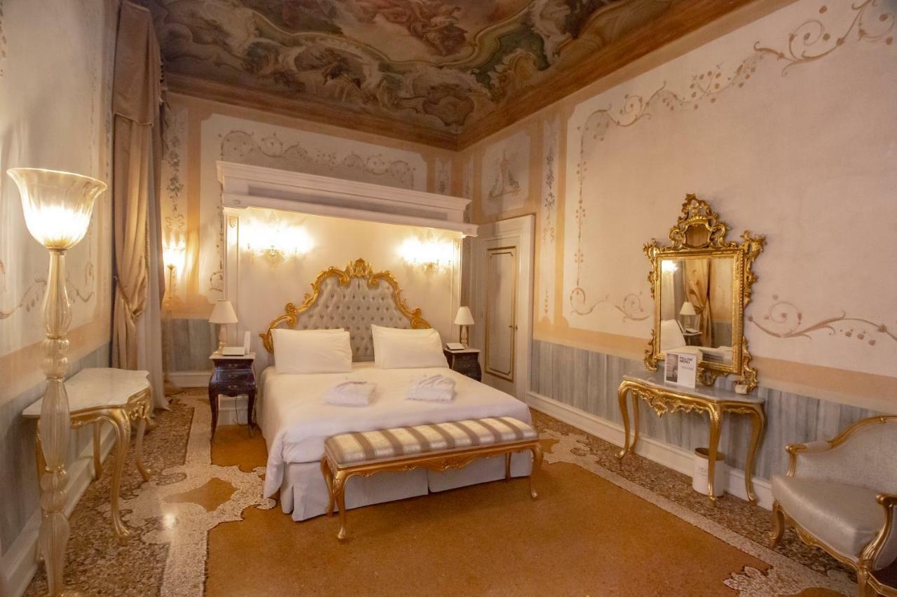 Ca' Bonfadini Historic Experience 5* Venetië