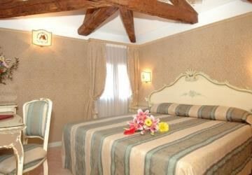 Antica Al Gambero Hotel 3*