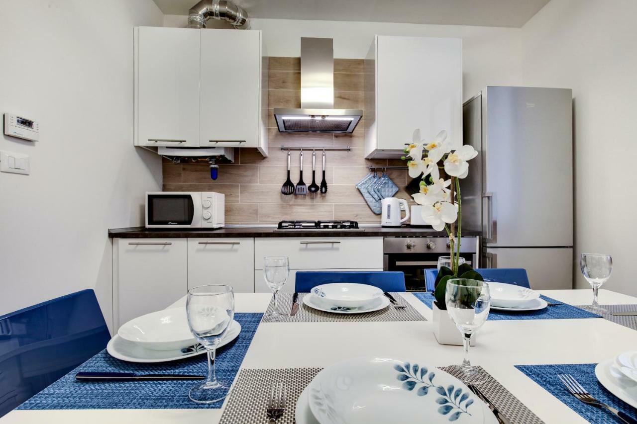 Appartement White Flowers With Canal View By Wonderful Italy