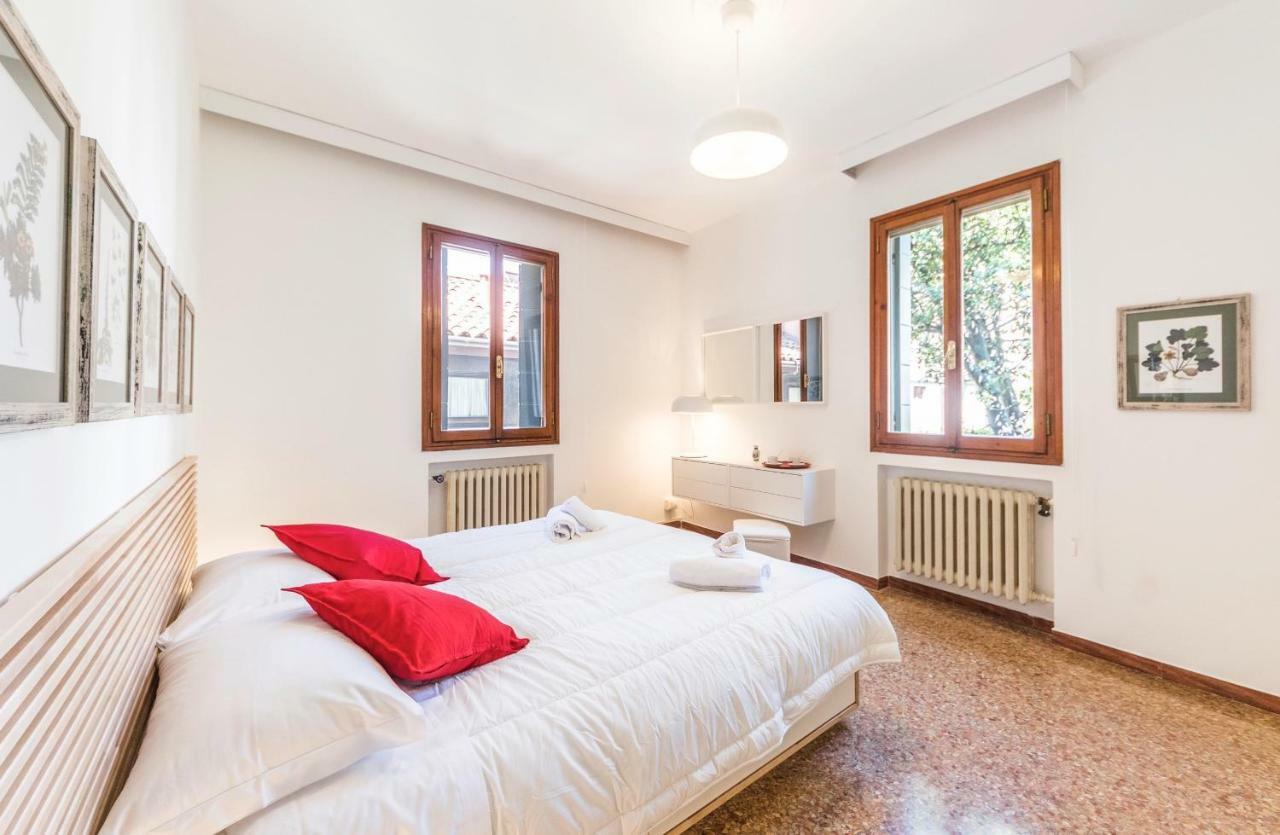 Ca' Roberta Appartement *