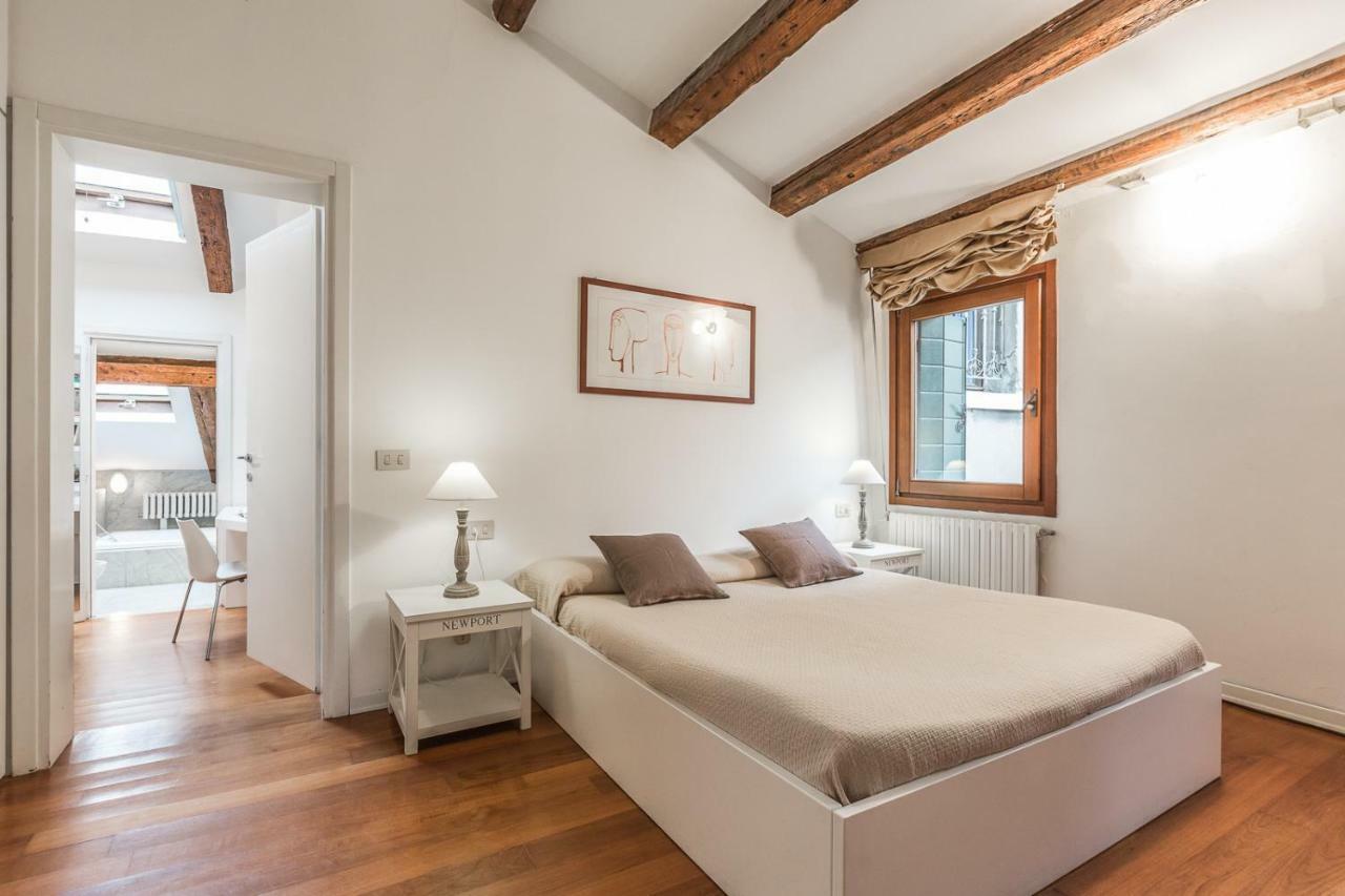 Ca' Malvasia Terrace Apartment Venedig