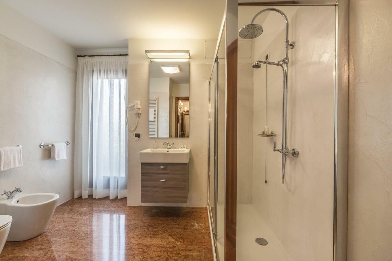 Ca' Del Monastero 3 Collection For 4 Guests With Lift Appartement