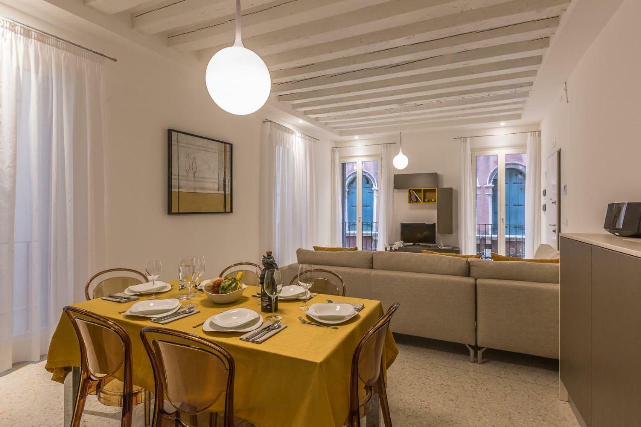 Ca' Rossini 1 Apartment