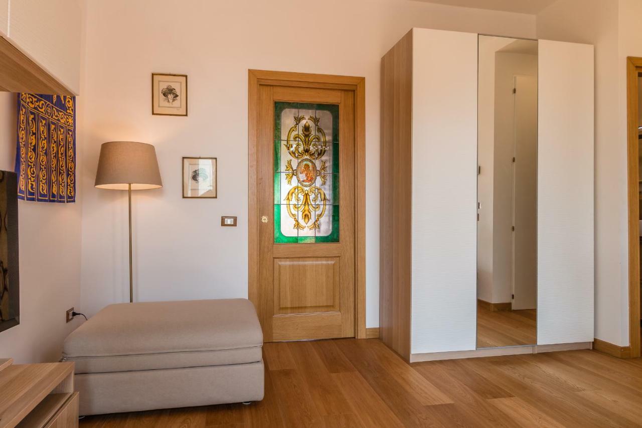 Sunny Nest Canal View In Chic Movida * Venedig
