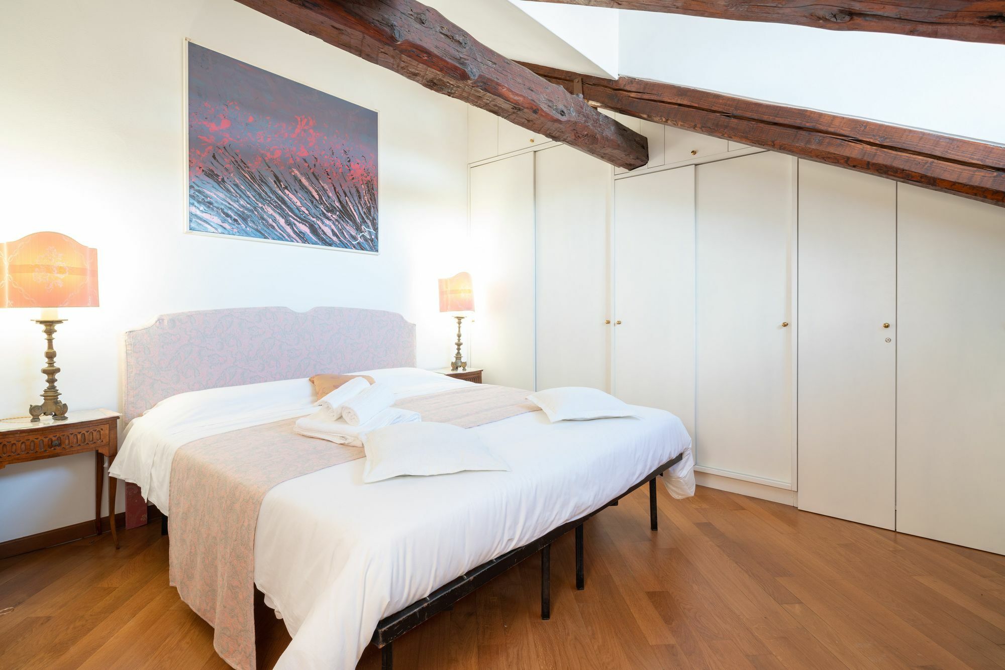 Ve.n.i.ce Cera Angels' Attic Appartement