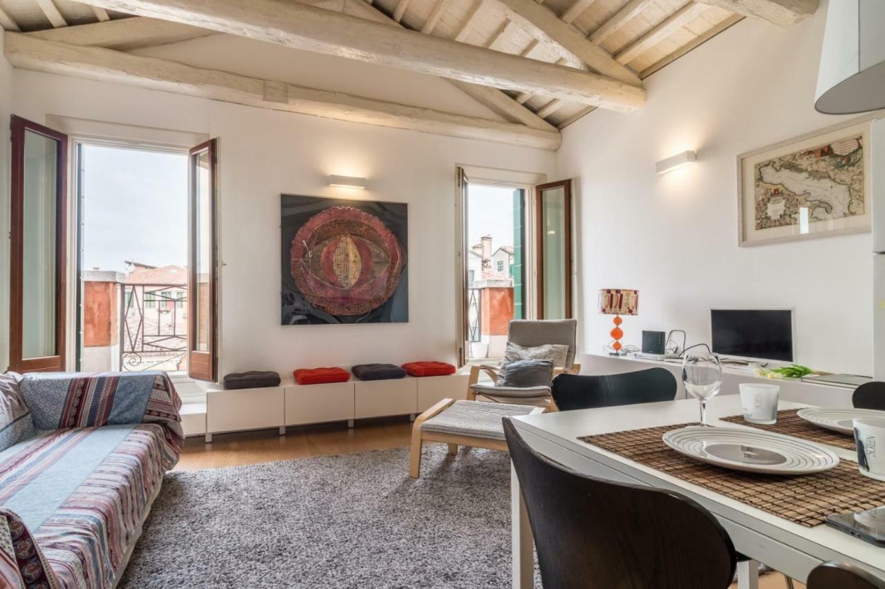 Appartamento Carmini Canal View And Balcony With Lift *