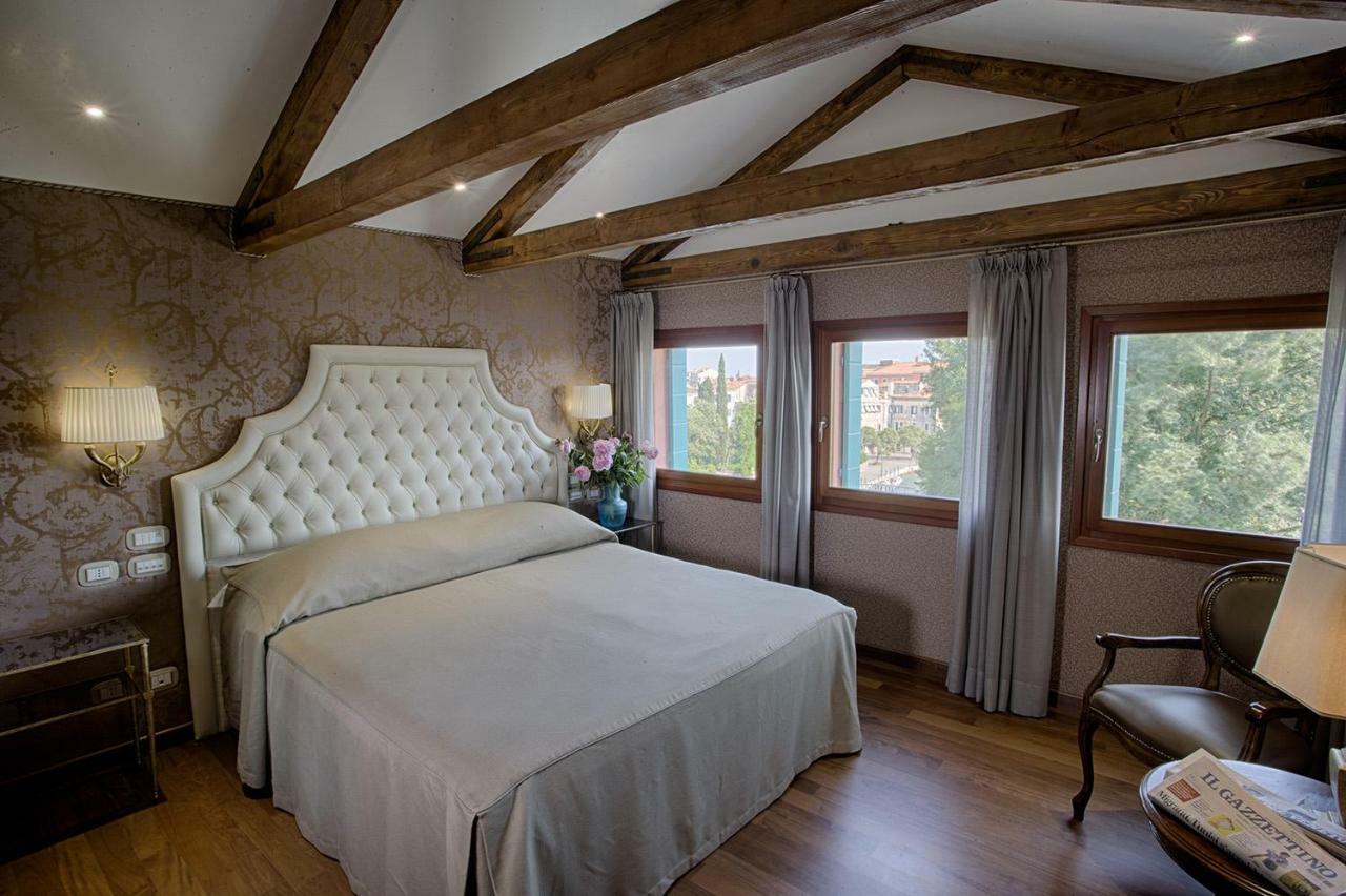 Santa Chiara Hotel