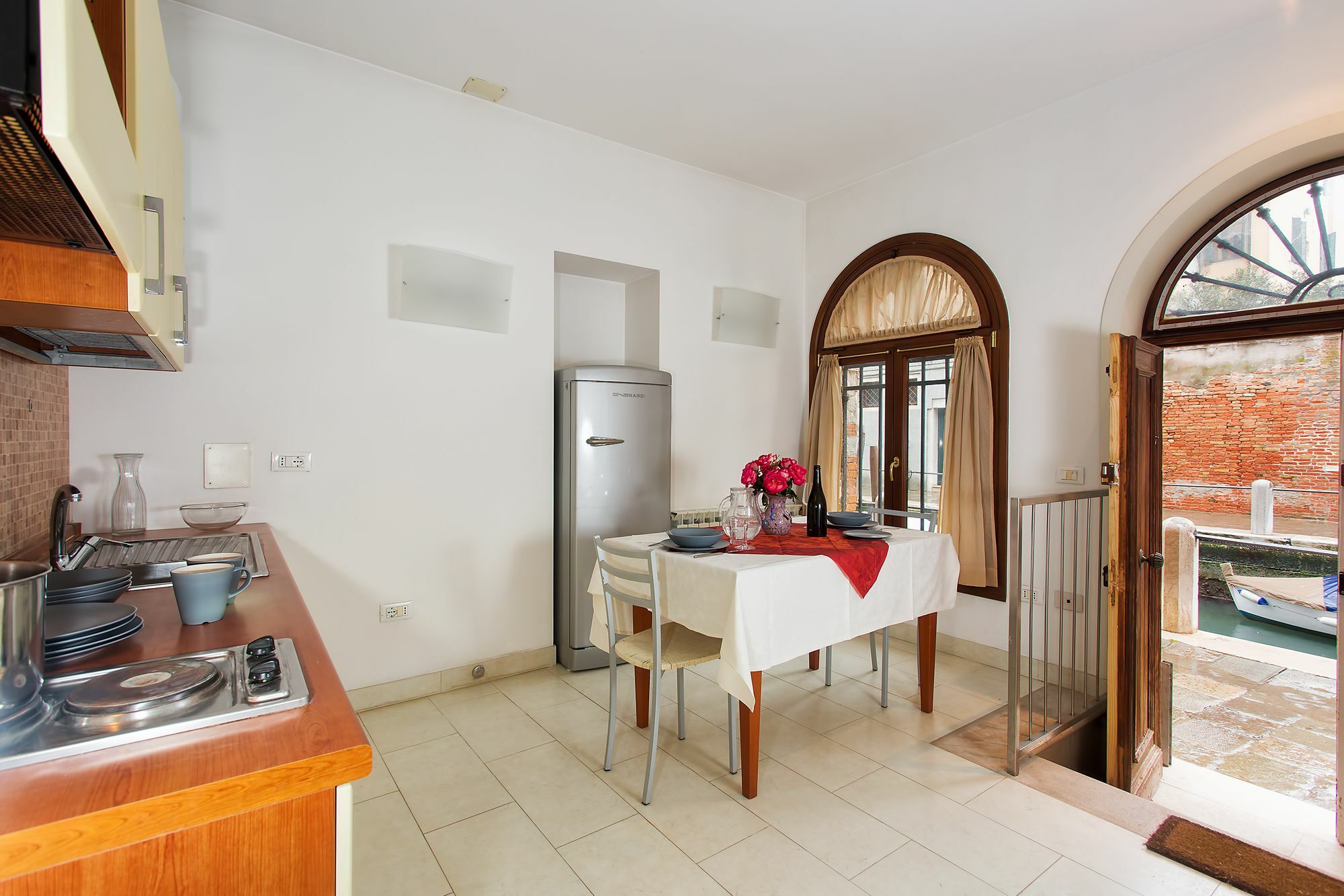 Mioni Appartement *