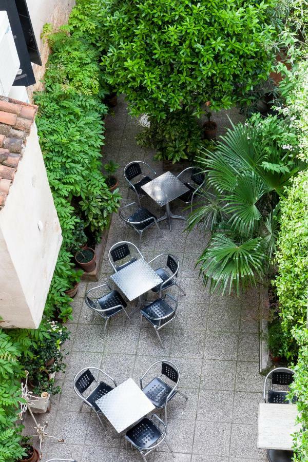 Fujiyama Bed & Breakfast