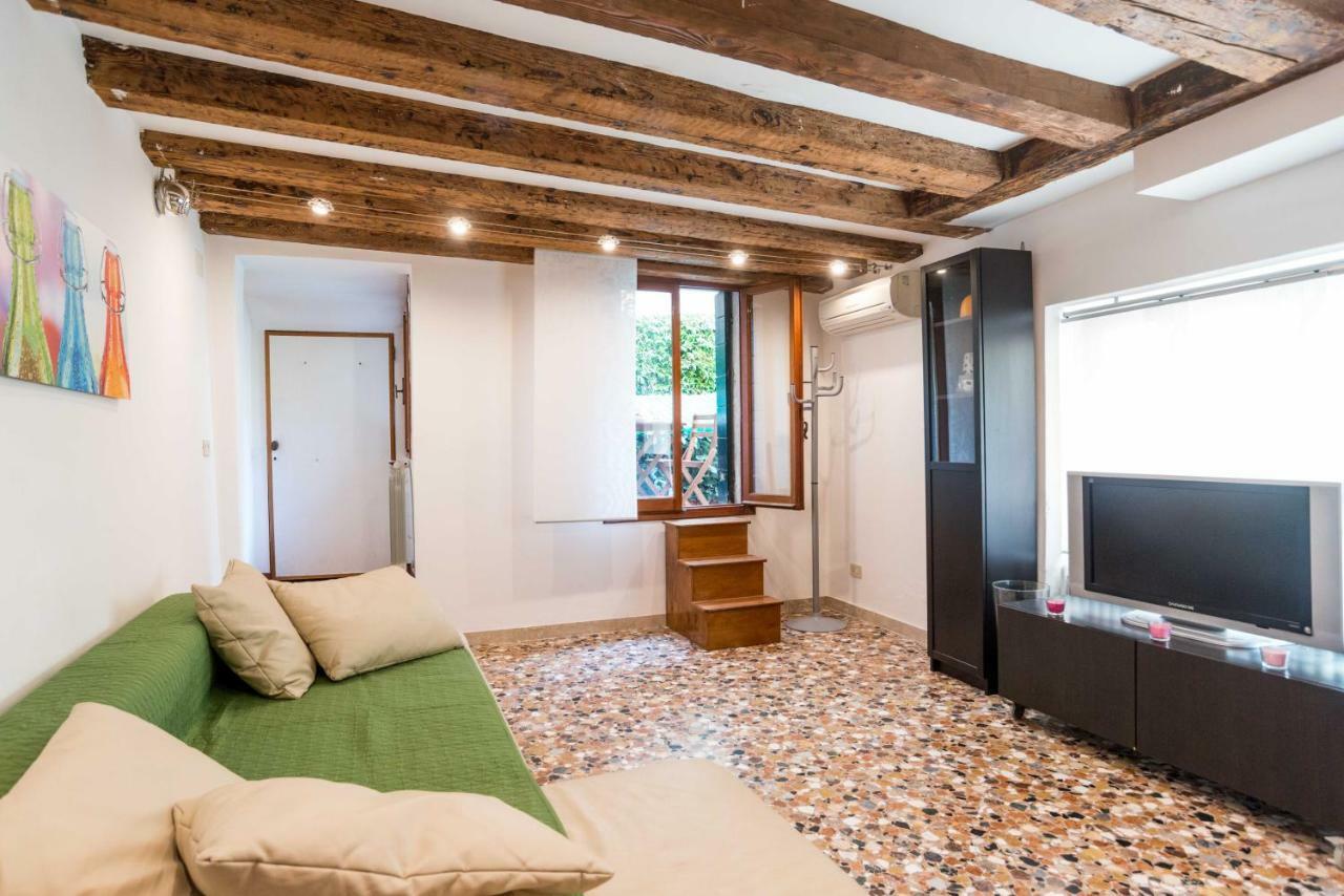 In The House * Venise