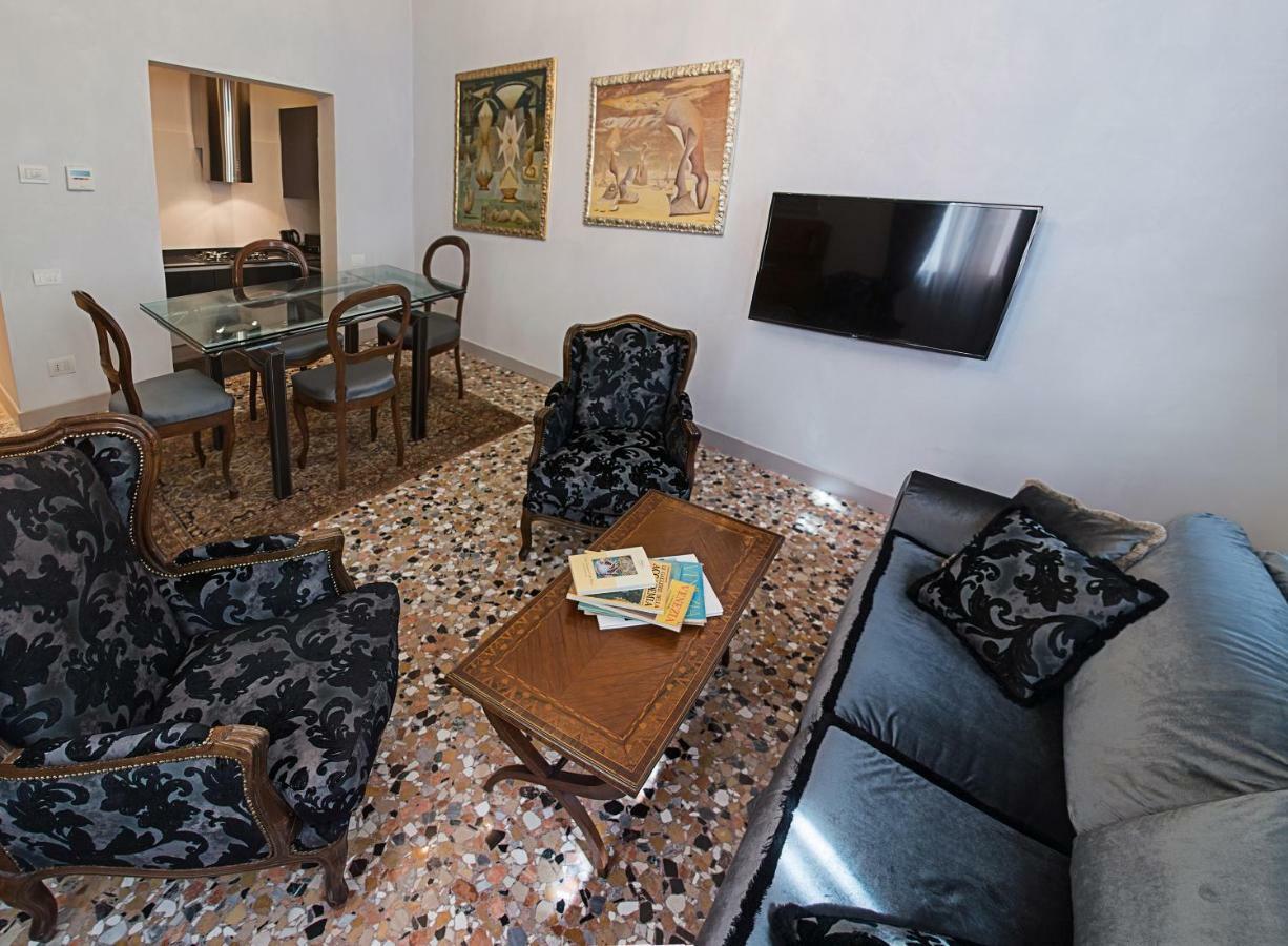 San Marco Luxury Boutique *