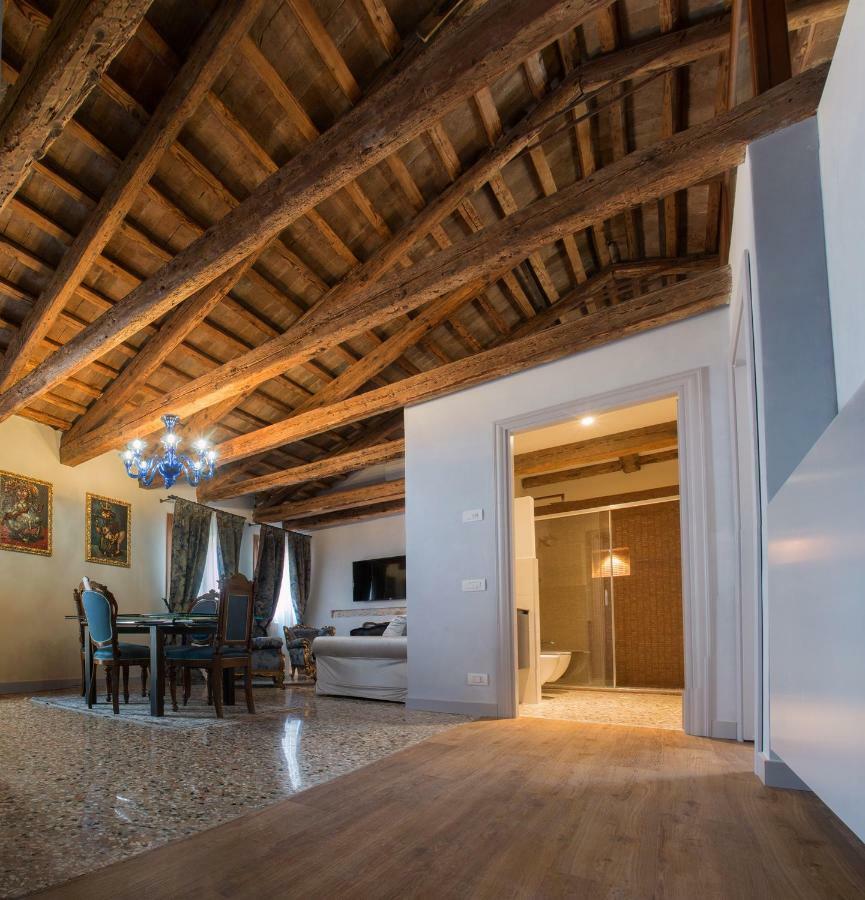 San Marco Luxury Boutique *