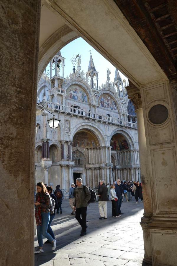 Castello 5888 B, Santa Marina, Calle Marcello, Canale Appartement Venise